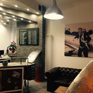 atmos-luxe-navigli-hostel-rooms.it-lombardy.com/
